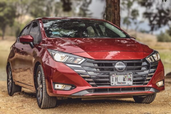 Nissan Versa
